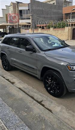 جيب جراند شيروكي